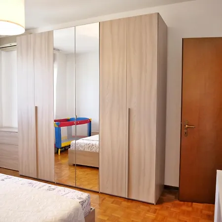 Giulietta-casa Con Giardino E Parcheggio Hébergement de vacances *