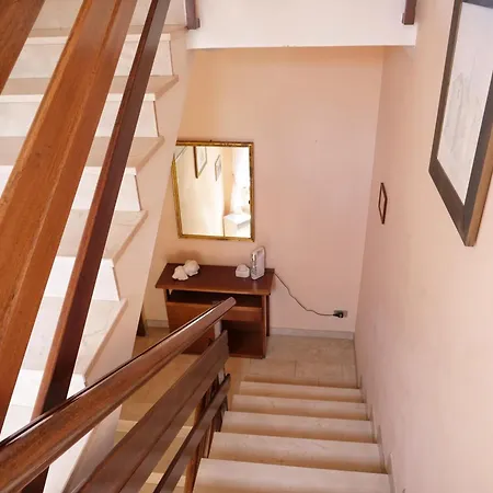 Hébergement de vacances Giulietta-casa Con Giardino E Parcheggio *