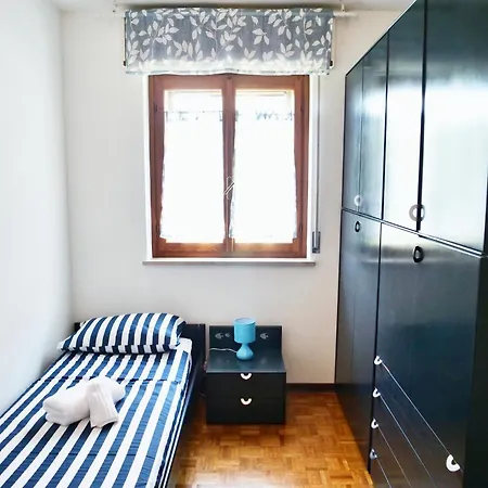 Giulietta-casa Con Giardino E Parcheggio グラード